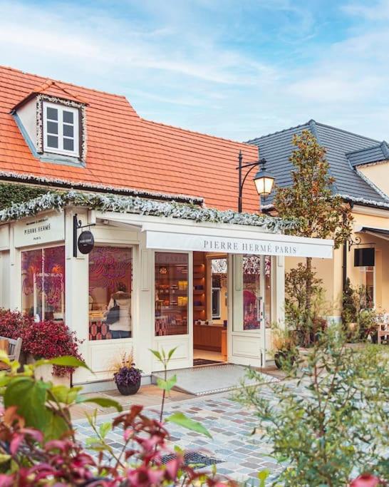 Appartement Wakandais-Proche Disney, Parking & Wifi Montévrain Zewnętrze zdjęcie